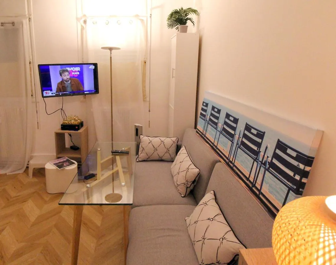 Monaco Studio Near Forum Grimaldi And Beach. Bnbrickeys.
